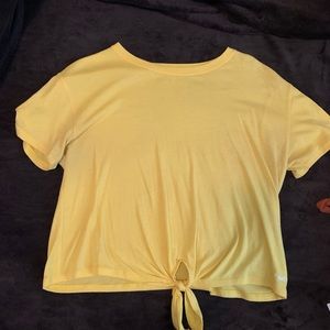 Hollister cropped t-shirt